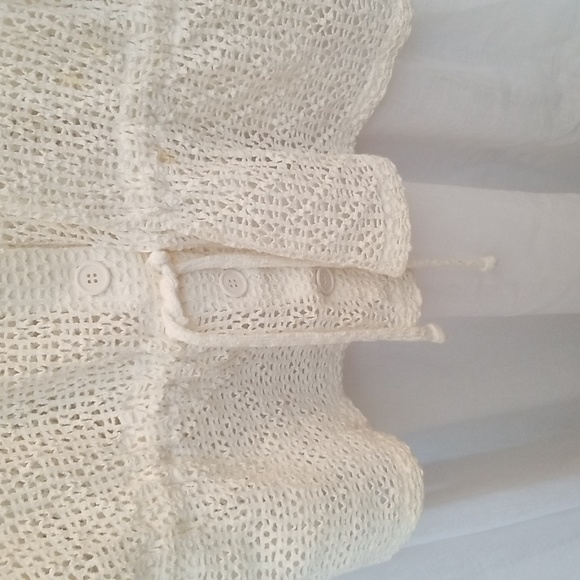 Tapemeasure NY Ex. Cond & Cleaned Fisherman Crochet Coverup Blouse, M, $25 - Picture 11 of 16